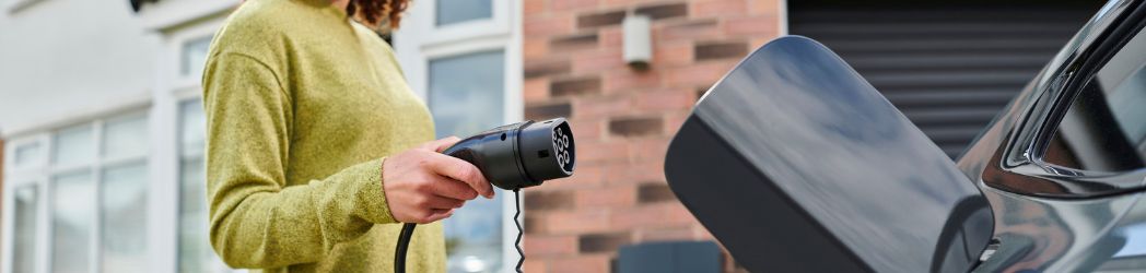 10 THINGS TO CONSIDER WHEN GETTING AN EV CHARGER INSTALLED AT HOME